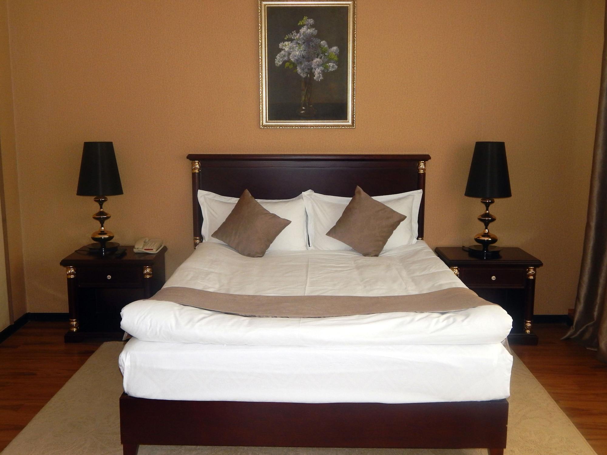 รอยัล พาร์คโฮเต็ล แอนด์ สปา Hotel อัสตานา ภายนอก รูปภาพ