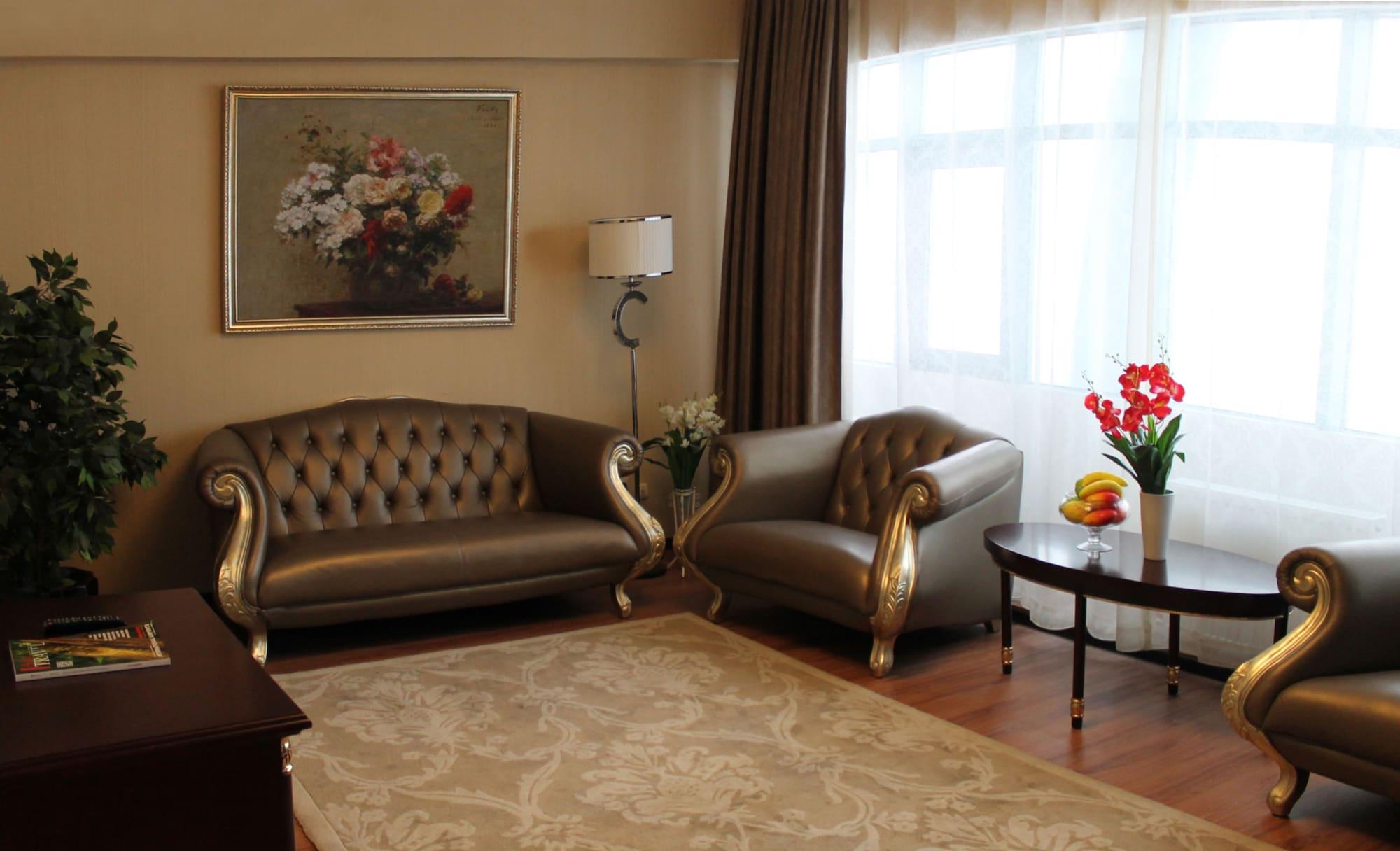 รอยัล พาร์คโฮเต็ล แอนด์ สปา Hotel อัสตานา ภายนอก รูปภาพ