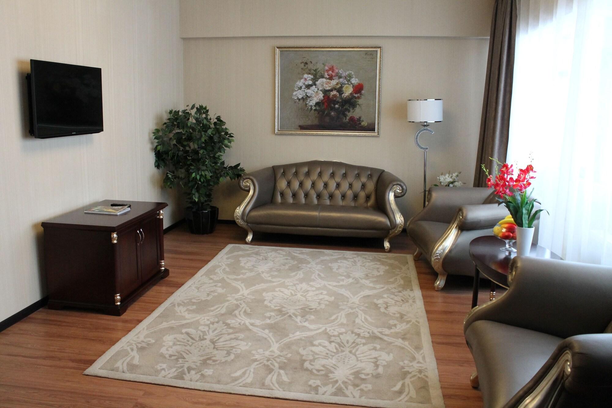 รอยัล พาร์คโฮเต็ล แอนด์ สปา Hotel อัสตานา ภายนอก รูปภาพ