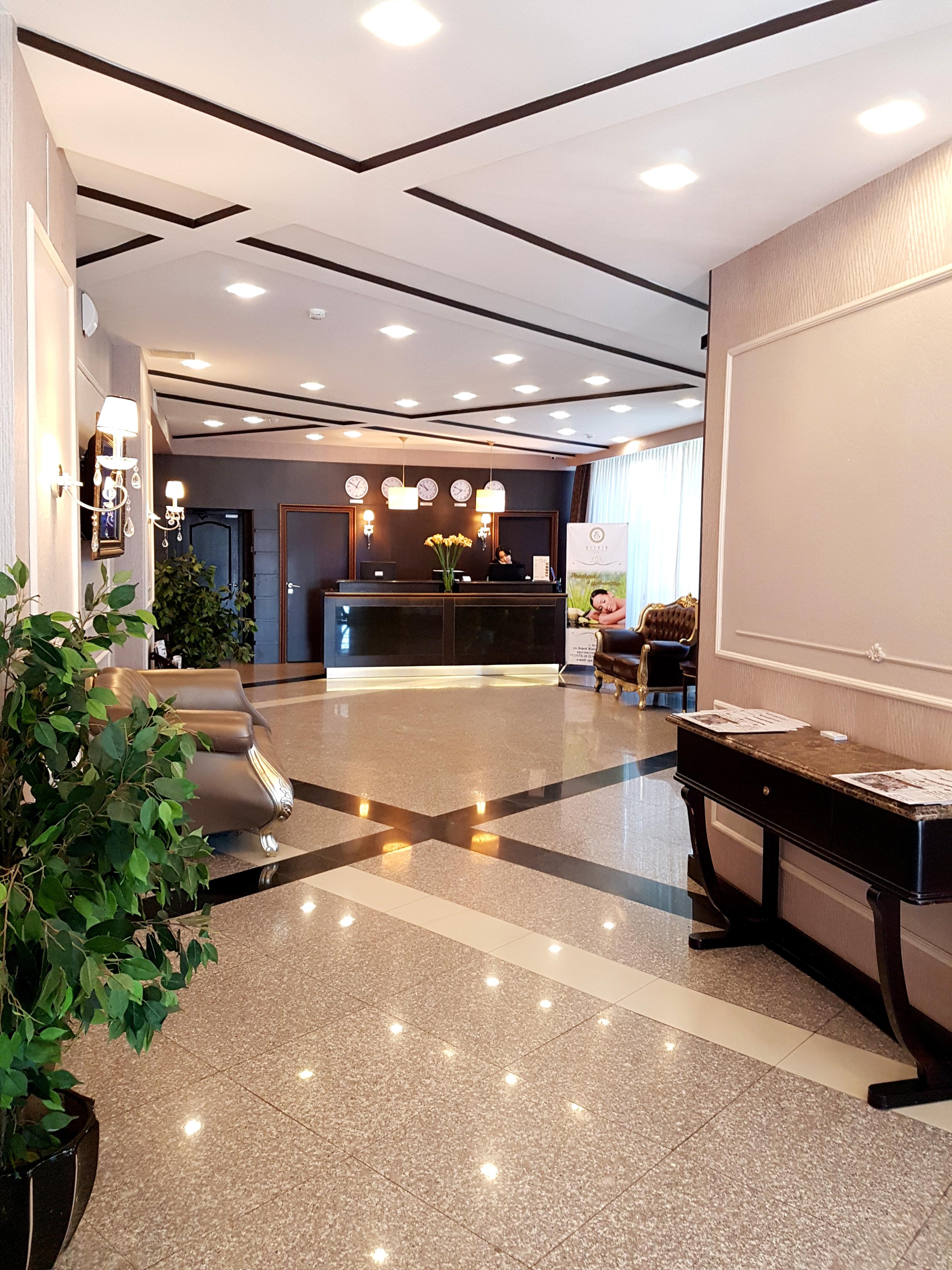 รอยัล พาร์คโฮเต็ล แอนด์ สปา Hotel อัสตานา ภายนอก รูปภาพ